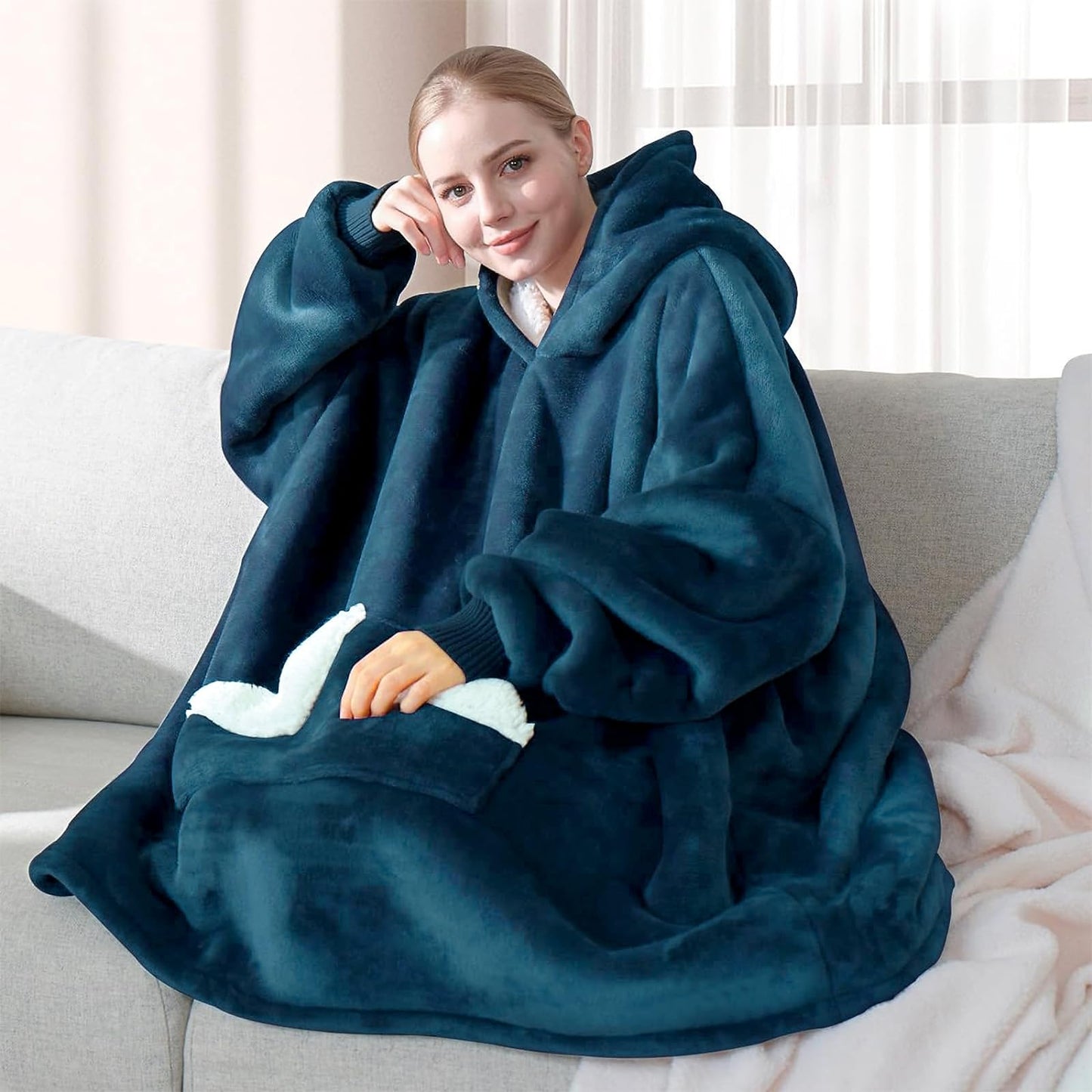 Touchat Wearable Blanket Hoodie, Oversized Sherpa Fleece Sweatshirt Blanket with Giant Hood Pocket and Sleeves for Adult, Warm & Cozy Grey Blanket Gifts for Women